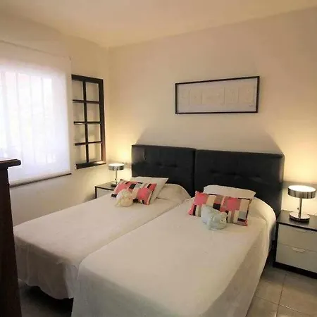 Casa De Mas En Playa Bastian *