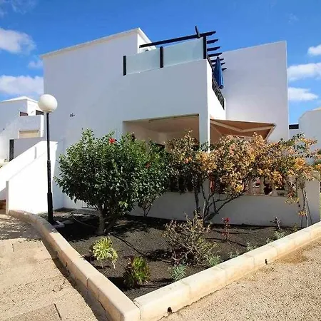 Casa De Mas En Playa Bastian