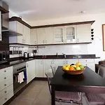 Casa De Mas En Playa Bastián Costa Teguise