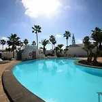 Casa De Mas En Playa Bastián Appartamento