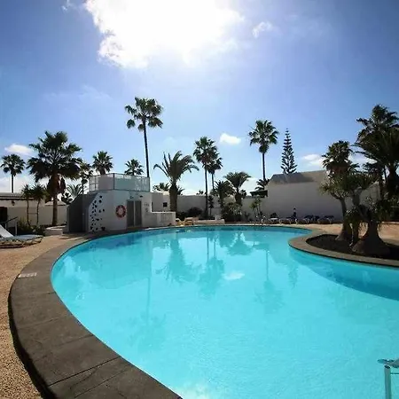 Casa De Mas En Playa Bastian Apartment