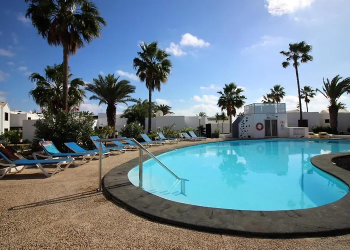 Casa De Mas En Playa Bastian Apartment