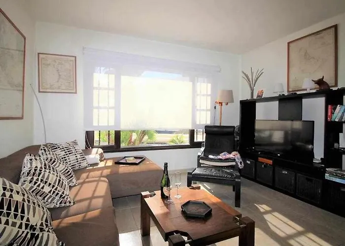 Apartment Casa De Mas En Playa Bastian *